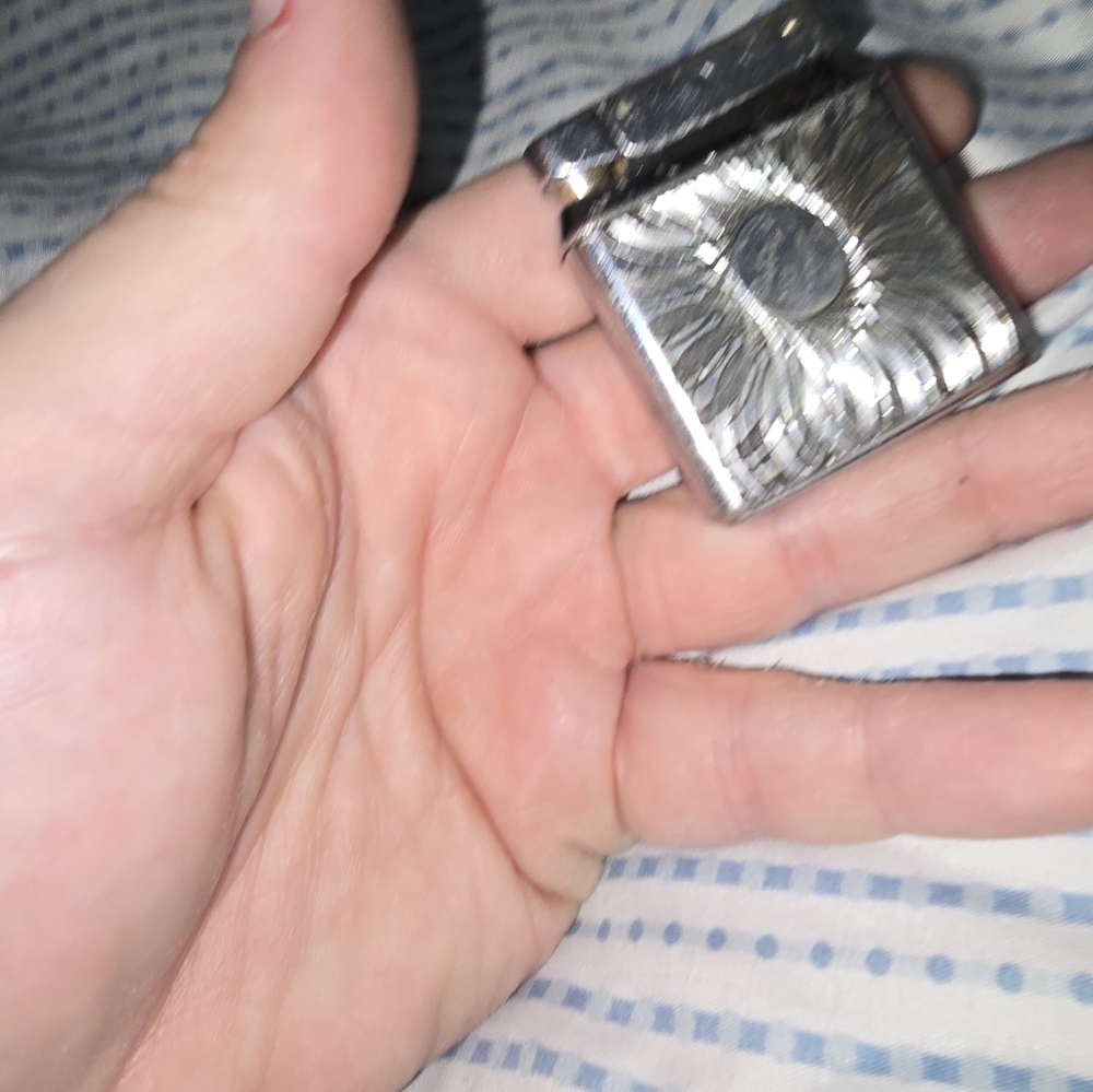 Vintage Table Top Lighter - Picture 2 of 6